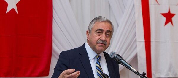 Kuzey Kıbrıs lideri Mustafa Akıncı - Sputnik Türkiye