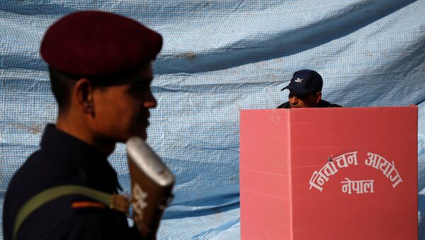Nepal'da, 11 yıl sonra ilk kez genel seçim yapıldı - Sputnik Türkiye