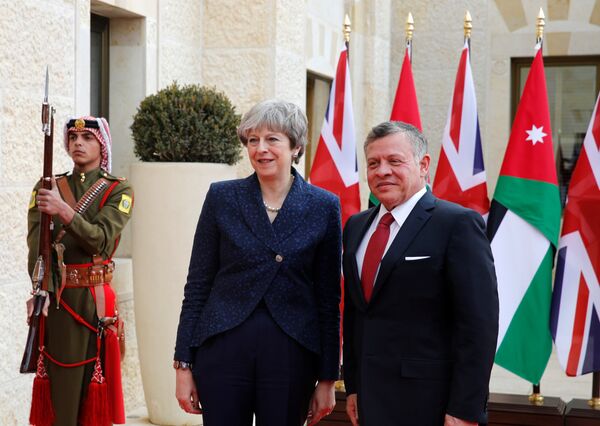 Ürdün Kralı Abdullah- İngiltere Başbakanı Theresa May - Sputnik Türkiye