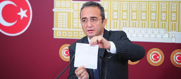 CHP Parti Sözcüsü Bülent Tezcan CHP Parti Sözcüsü Bülent Tezcan - Sputnik Türkiye