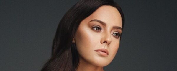 Ebru Gündeş - Sputnik Türkiye