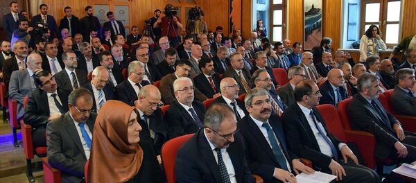 İstanbul Nüfus ve Vatandaşlık İşleri Müdürlüğü yetkililerince müftülüklerde nikah kıyacak personele yönelik eğitim semineri düzenlendi. - Sputnik Türkiye