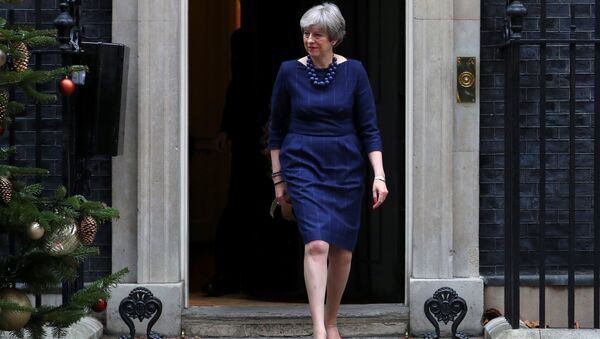 İngiltere Başbakanı Theresa May - Sputnik Türkiye