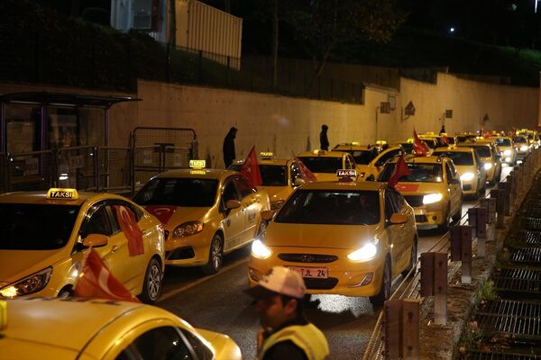 İstanbul'da taksiciler ABD'nin Kudüs kararını protesto etti - Sputnik Türkiye