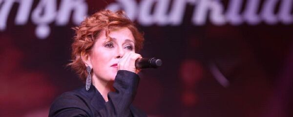 Zuhal Olcay - Sputnik Türkiye