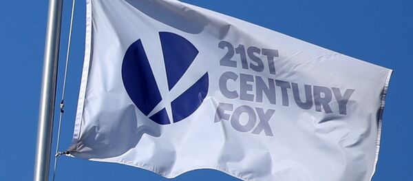 The Twenty-First Century Fox Studios bayrağı Los Angeles - Sputnik Türkiye