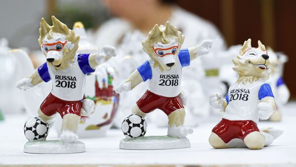 Rusya'da 2018 Dünya Kupası için hediyelik eşyalar - Sputnik Türkiye