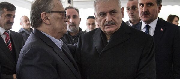 Binali Yıldırım, Mesut Yılmaz Binali Yıldırım, Mesut Yılmaz - Sputnik Türkiye