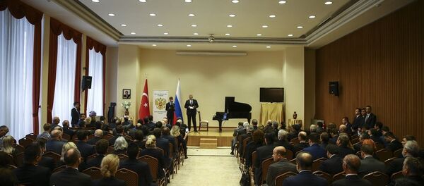 ​Rus büyükelçi Karlov, ölümünün birinci yıldönümünde Ankara'da anıldı - Sputnik Türkiye