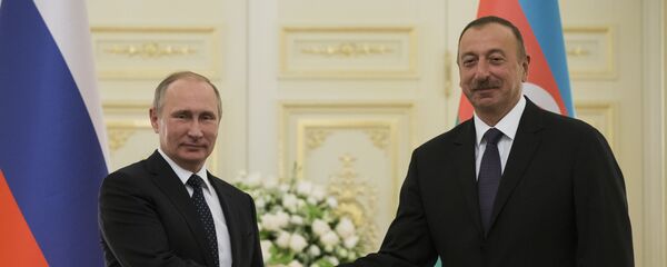 Rusya Devlet Başkanı Vladimir Putin-Azerbaycan Cumhurbaşkanı İlham Aliyev - Sputnik Türkiye