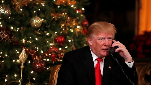 Trump Noel'de çocuklarla telefon görüşmeleri yaptı. - Sputnik Türkiye