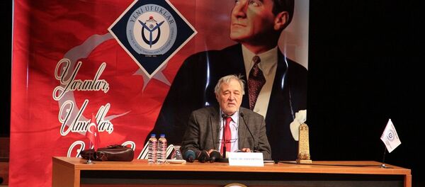 İlber Ortaylı - Sputnik Türkiye