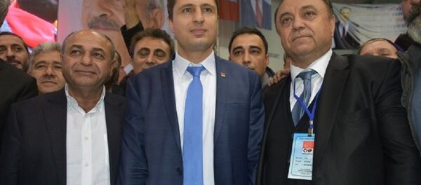 CHP İzmir Deniz Yücel - Sputnik Türkiye