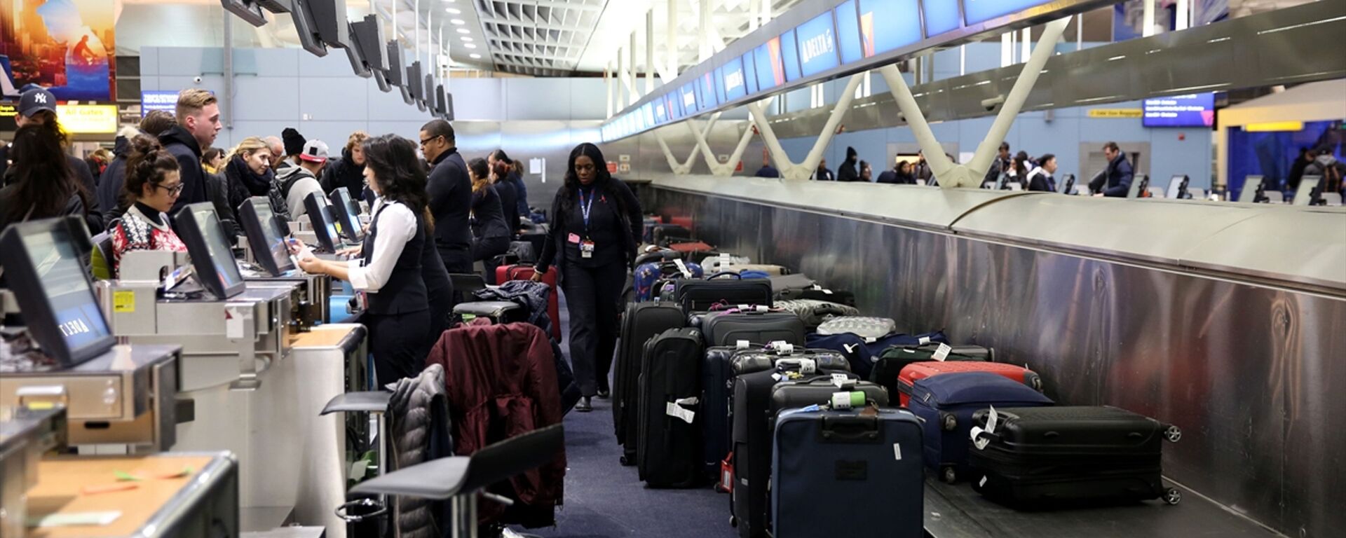 New York JFK Havalimanı'nı su bastı - Sputnik Türkiye, 1920, 19.07.2025