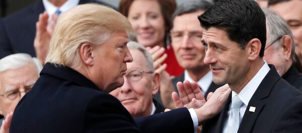 ABD Başkanı Donald Trump ve Temsilciler Meclisi Başkanı Paul Ryan - Sputnik Türkiye