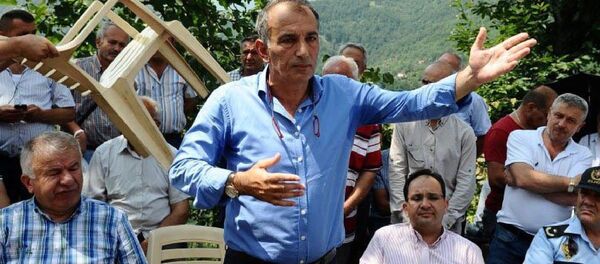 Trabzon'un Beşikdüzü Belediye Başkanı Orhan Bıçakçıoğlu - Sputnik Türkiye