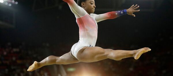 ABD'li cimnastikçi Simone Biles ABD'li cimnastikçi Simone Biles - Sputnik Türkiye