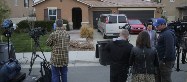 Kaliforniya'da 13  çocuğunu rehin tutan çiftin evi - Sputnik Türkiye