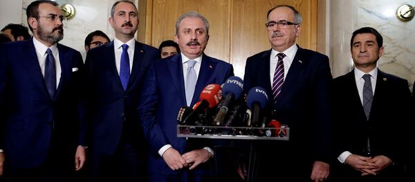 AK Parti ile MHP arasında oluşturulan ittifak komisyonu - Sputnik Türkiye