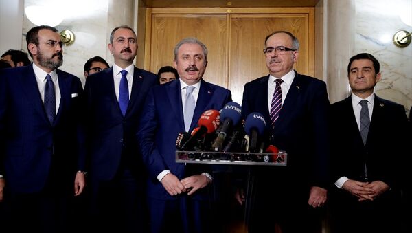 AK Parti ile MHP arasında oluşturulan ittifak komisyonu - Sputnik Türkiye