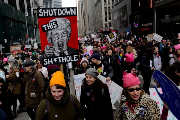 ABD'nin New York kentinde Kadınlar Yürüyüşü ABD'nin New York kentinde Kadınlar Yürüyüşü - Sputnik Türkiye