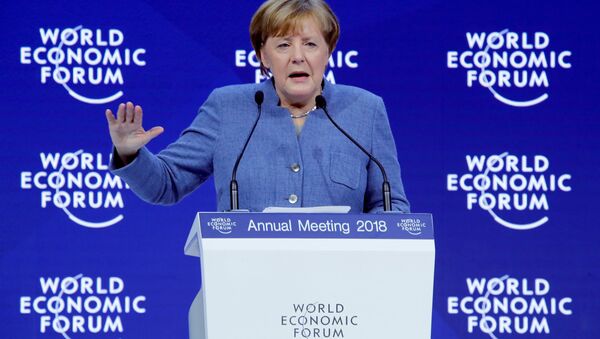 Angela Merkel - Davos - Sputnik Türkiye