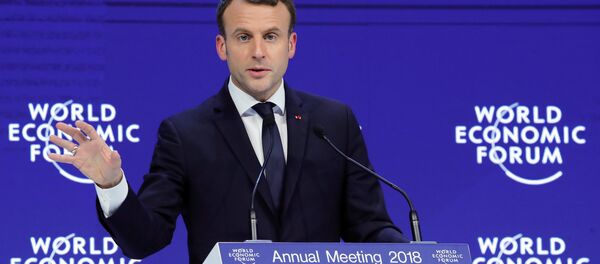 Emmanuel Macron - Davos - Sputnik Türkiye