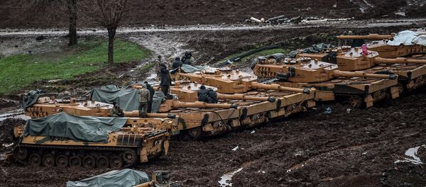 TSK Leopard 2A4 tankları Hatay Suriye sınırı TSK Leopard 2A4 tankları Hatay Suriye sınırı - Sputnik Türkiye