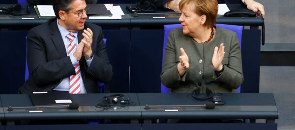 Angela Merkel Sigmar Gabriel Bundestag Berlin - Sputnik Türkiye