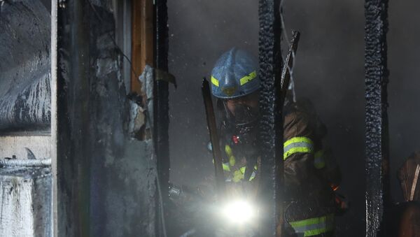 Firefighters put out a fire at a burning hospital in Miryang, South Korea - Sputnik Türkiye