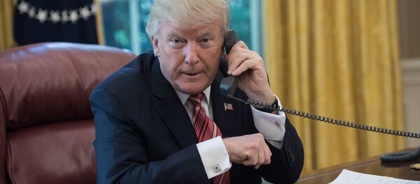 Trump telefon - Sputnik Türkiye