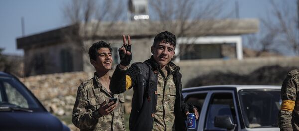 Özgür Suriye Ordusu (ÖSO), Afrin, Zeytin Dalı Harekatı - Sputnik Türkiye