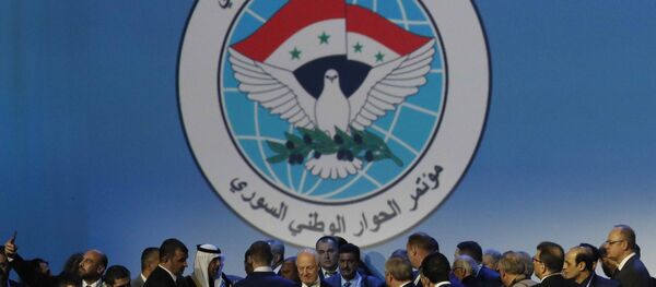 Soçi'de yapılan Suriye Ulusal Diyalog Kongresi Soçi'de yapılan Suriye Ulusal Diyalog Kongresi - Sputnik Türkiye