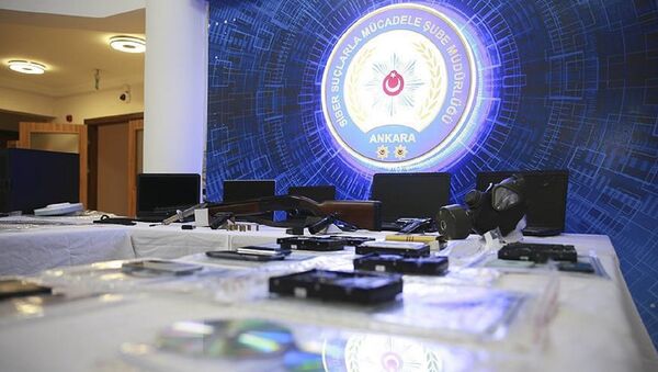 Ankara polisi ortaya çıkardı: 50 milyon kişinin bilgileri para karşılığı satılmış - Sputnik Türkiye