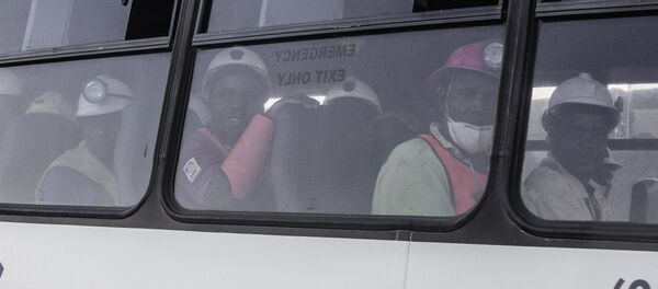 Güney Afrikalı madenciler Güney Afrikalı madenciler - Sputnik Türkiye