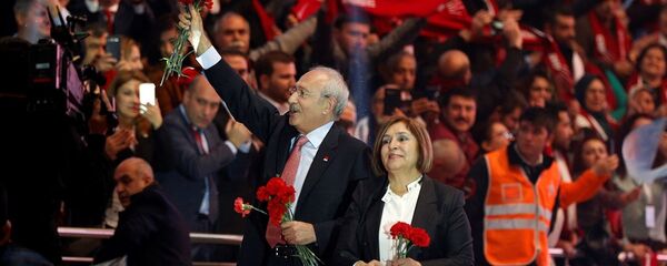 CHP Genel Başkanı Kemal Kılıçdaroğlu, eşi Selvi Kılıçdaroğlu - Sputnik Türkiye