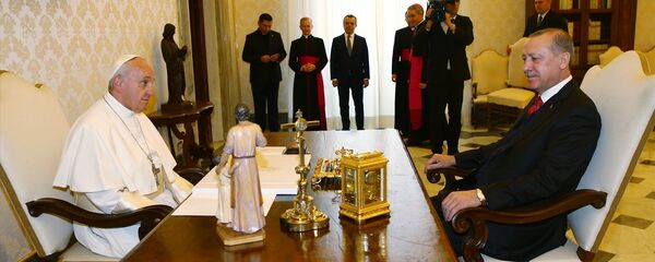 Papa Francis - Cumhurbaşkanı Recep Tayyip Erdoğan - Sputnik Türkiye