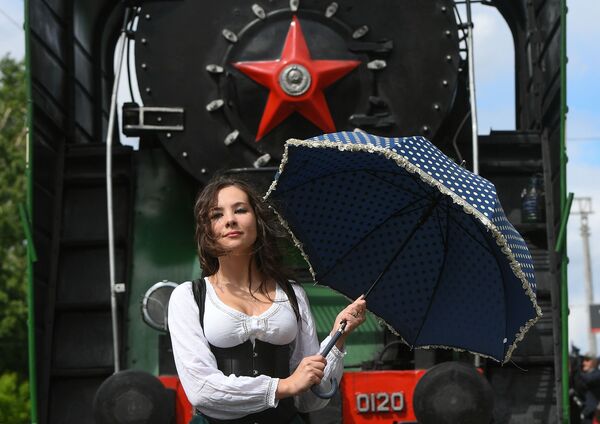 Çeşitli ülkelerde kullanılan buharlı lokomotifler - Sputnik Türkiye