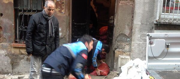 Beyoğlu'nda midye operasyonu - Sputnik Türkiye