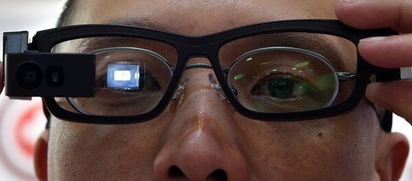 Akıllı gözlük Akıllı gözlük - Sputnik Türkiye
