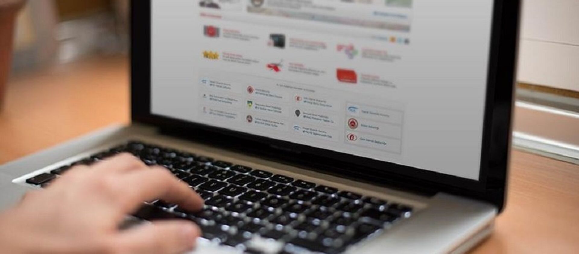 e-devlet - Sputnik Türkiye, 1920, 12.03.2018