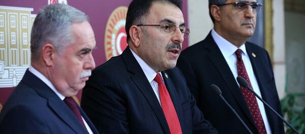 AK Parti Milletvekili Ertuğrul Soysal - Sputnik Türkiye