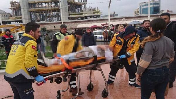 Taksim Meydanı'nda bir kişi kendini yaktı - Sputnik Türkiye