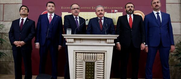 'Seçim ittifakı' teklifi TBMM'ye sunuldu 'Seçim ittifakı' teklifi TBMM'ye sunuldu - Sputnik Türkiye