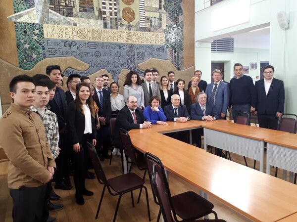 MEPhI'de eğitimi gören  öğrenciler - Sputnik Türkiye