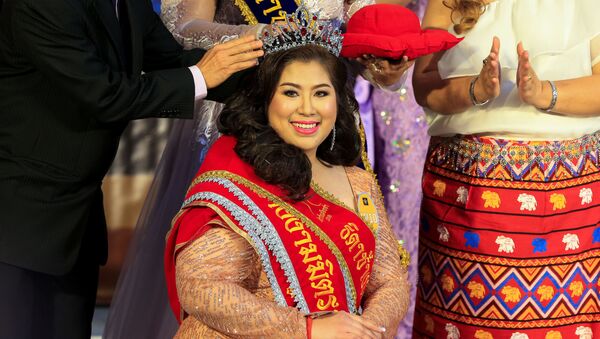 Tayland'da Miss Jumbo 2018 güzellik yarışması - Sputnik Türkiye