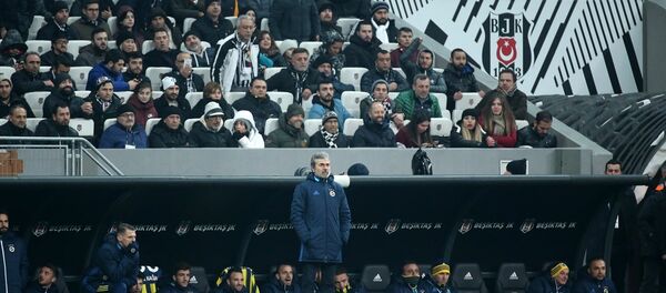 Beşiktaş - Fenerbahçe derbisi - Aykut Kocaman - Sputnik Türkiye