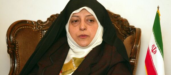 İran Cumhurbaşkanı Hasan Ruhani'nin Kadın ve Aile İşlerinden Sorumlu Yardımcısı Masume İbtikar - Sputnik Türkiye