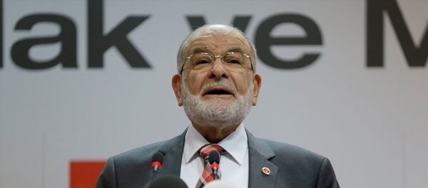 Saadet Partisi Genel Başkanı Temel Karamollaoğlu - Sputnik Türkiye