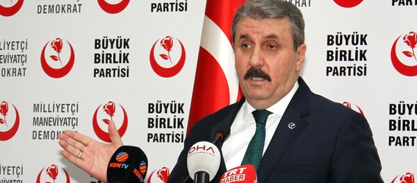 Büyük Birlik Partisi (BBP) Genel Başkanı Mustafa Destici - Sputnik Türkiye